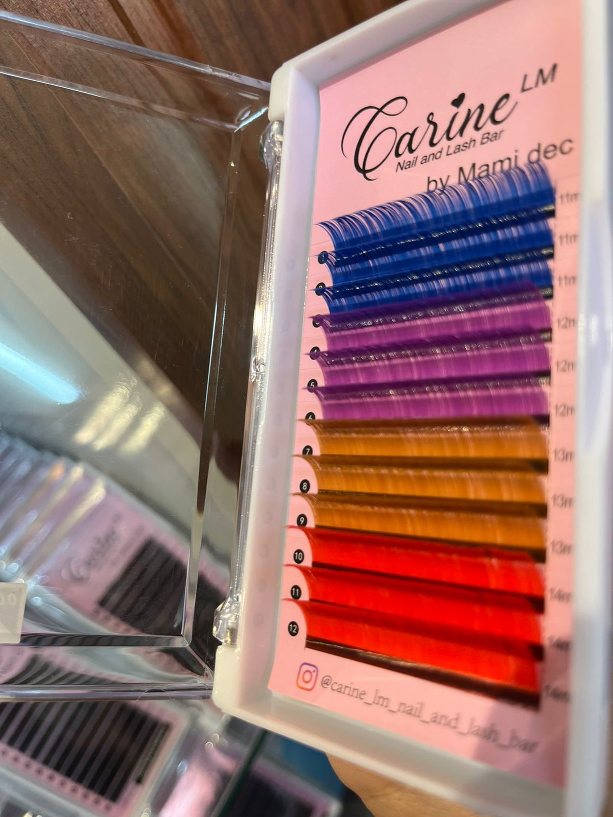 Colour lash